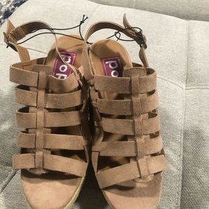 Pop Wedge Sandals